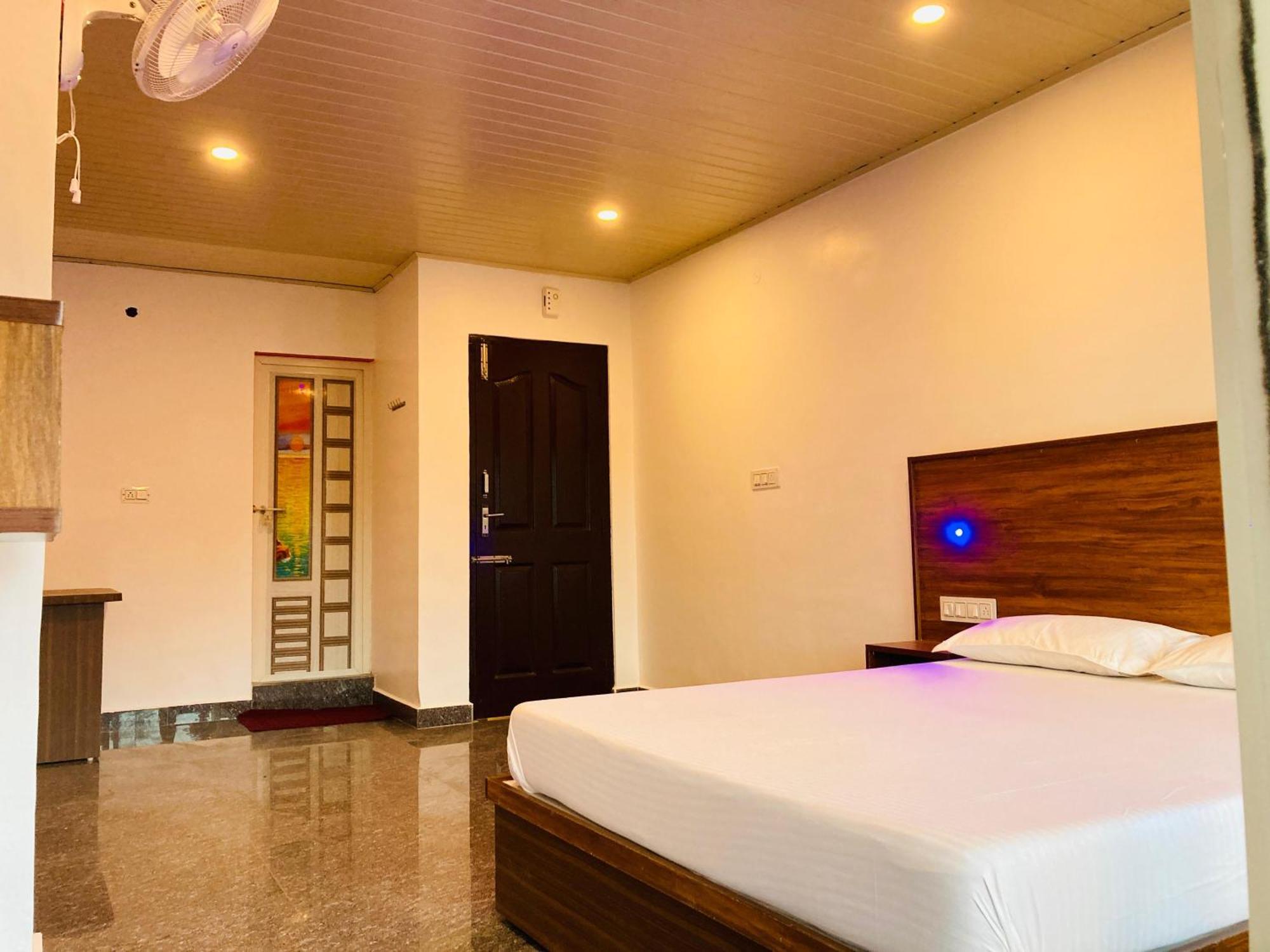 Carmel Home Stay Munnar Exterior photo