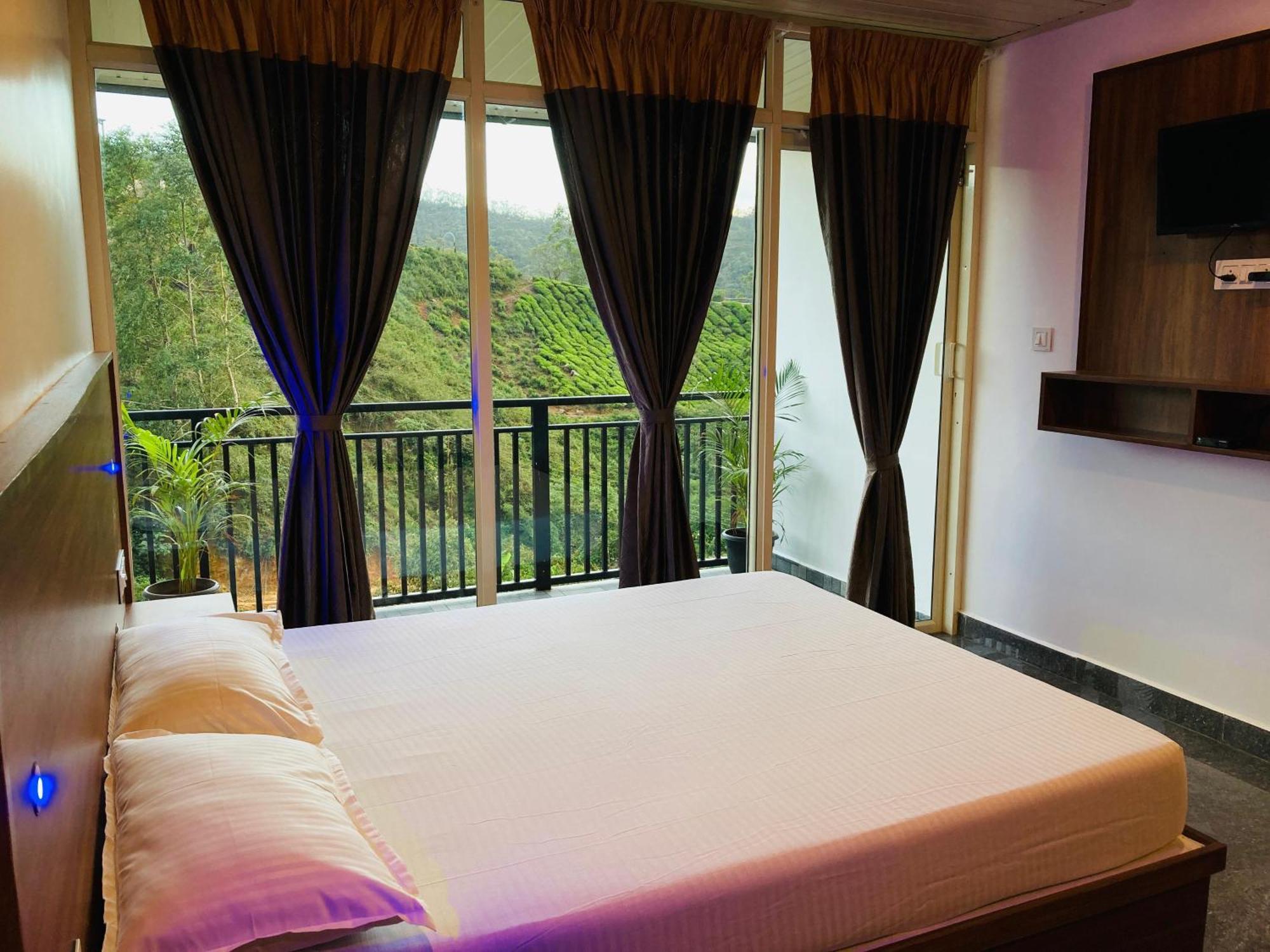 Carmel Home Stay Munnar Exterior photo